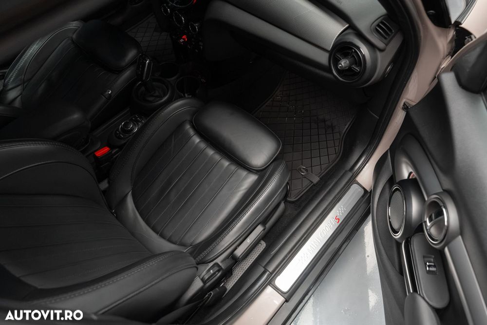 Mini Cooper S - 33