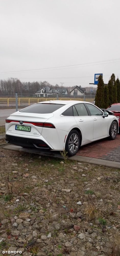 Toyota Mirai Luxury - 6