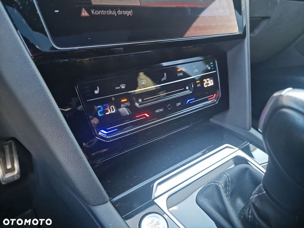 Volkswagen Arteon 2.0 TSI R-Line DSG - 24