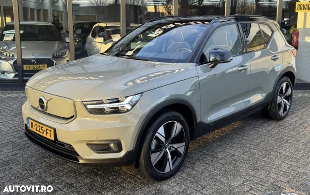 Volvo XC 40 P8 AWD Recharge RDesign - 2