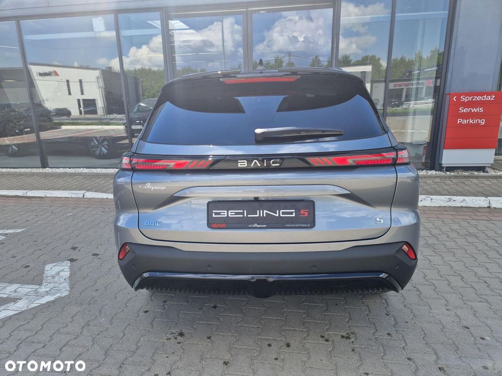 BAIC 5 Beijing 1.5T Comfort DCT - 6