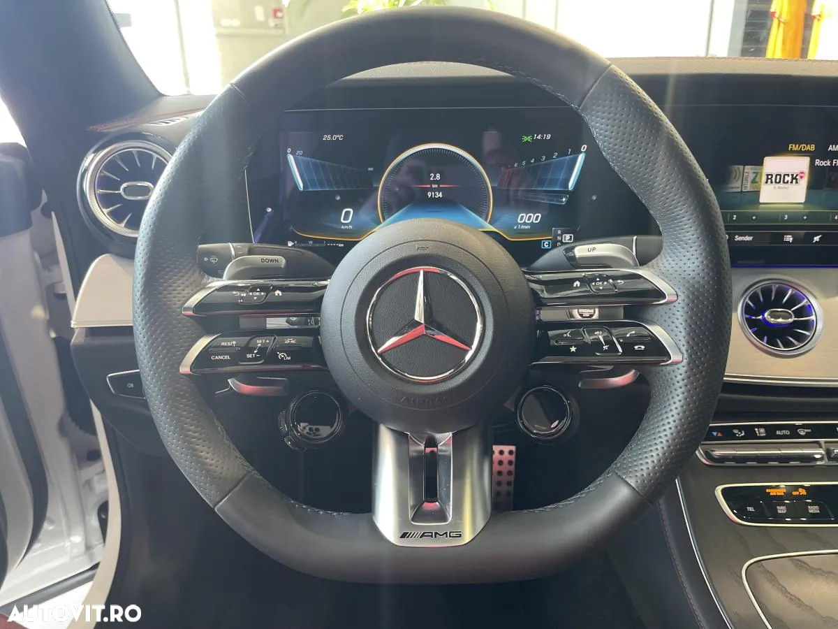 Mercedes-Benz E AMG 53 4Matic Cabrio AMG Speedshift 9G-TRONIC - 12