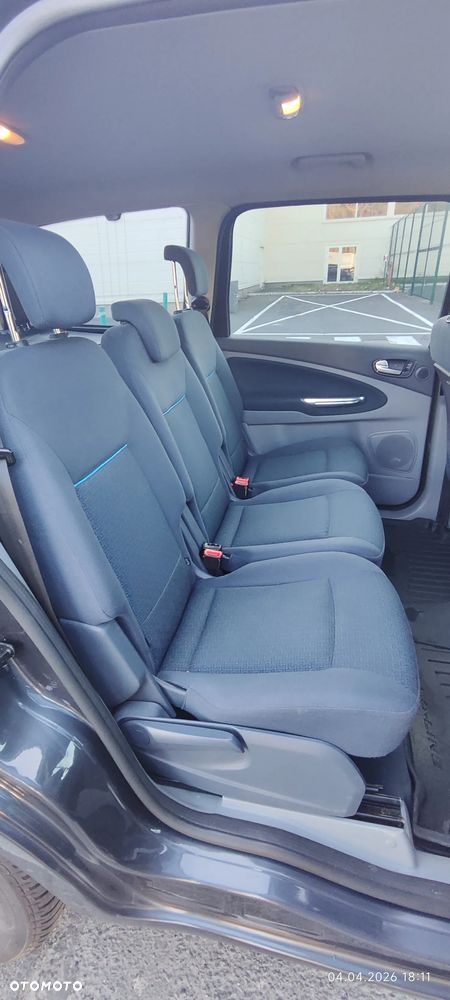 Ford Galaxy 2.0 TDCi Titanium - 23