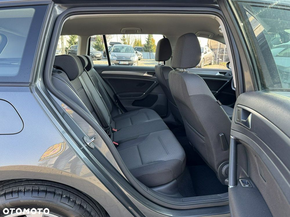 Volkswagen Golf Variant ver-variant-1-0-tsi-bluemotion-technology-dsg-comfortline - 19