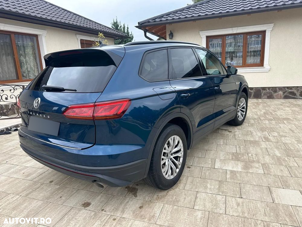Volkswagen Touareg - 8