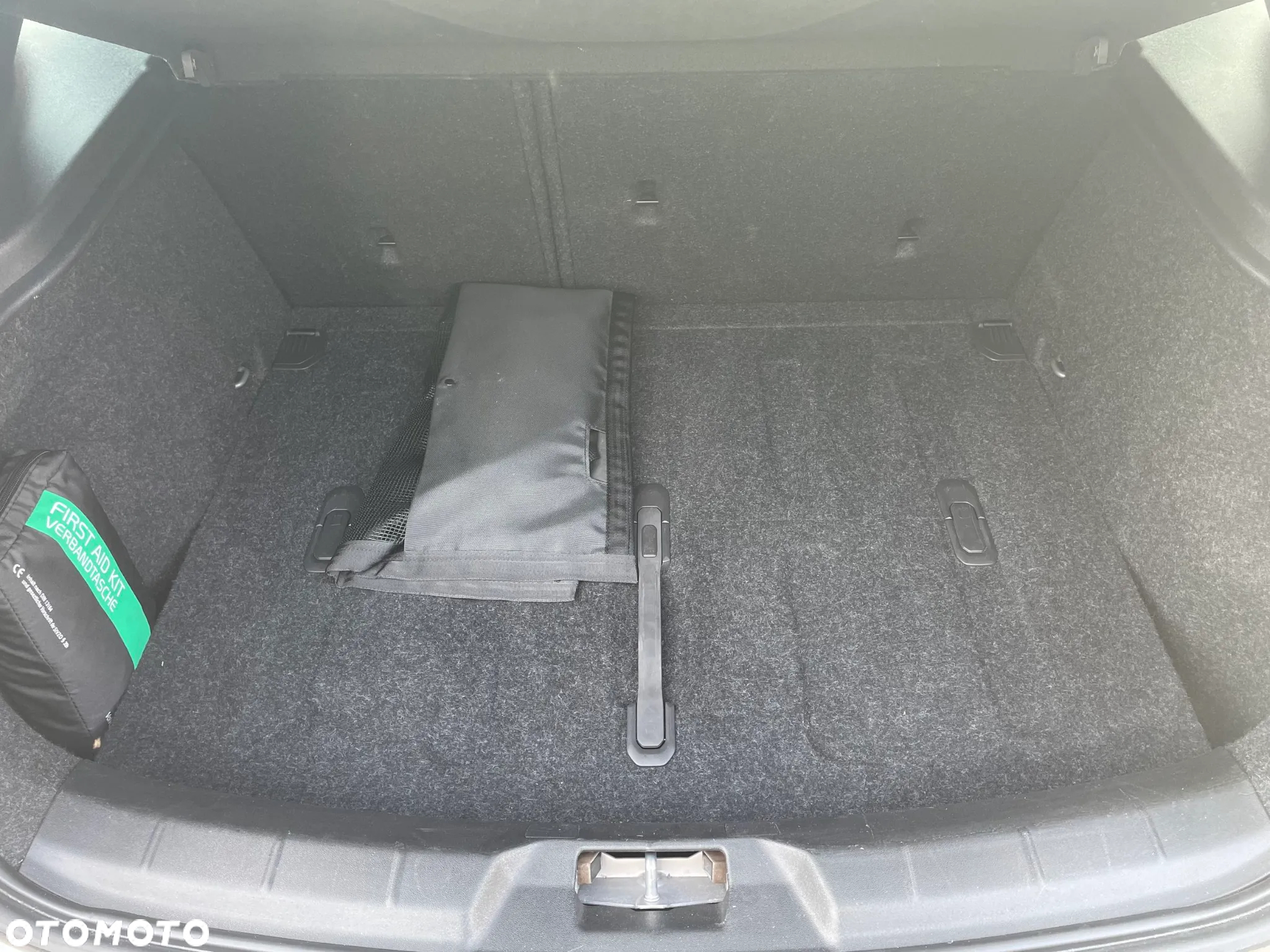 Volvo V40 T2 RDesign - 17