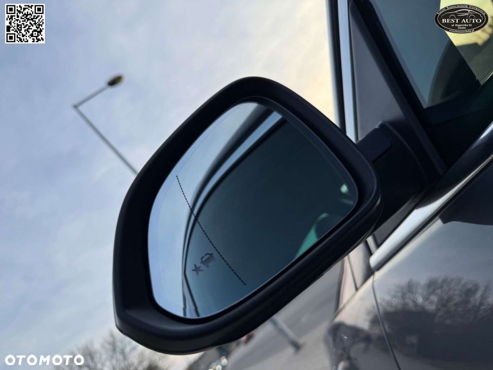 Opel Insignia - 32
