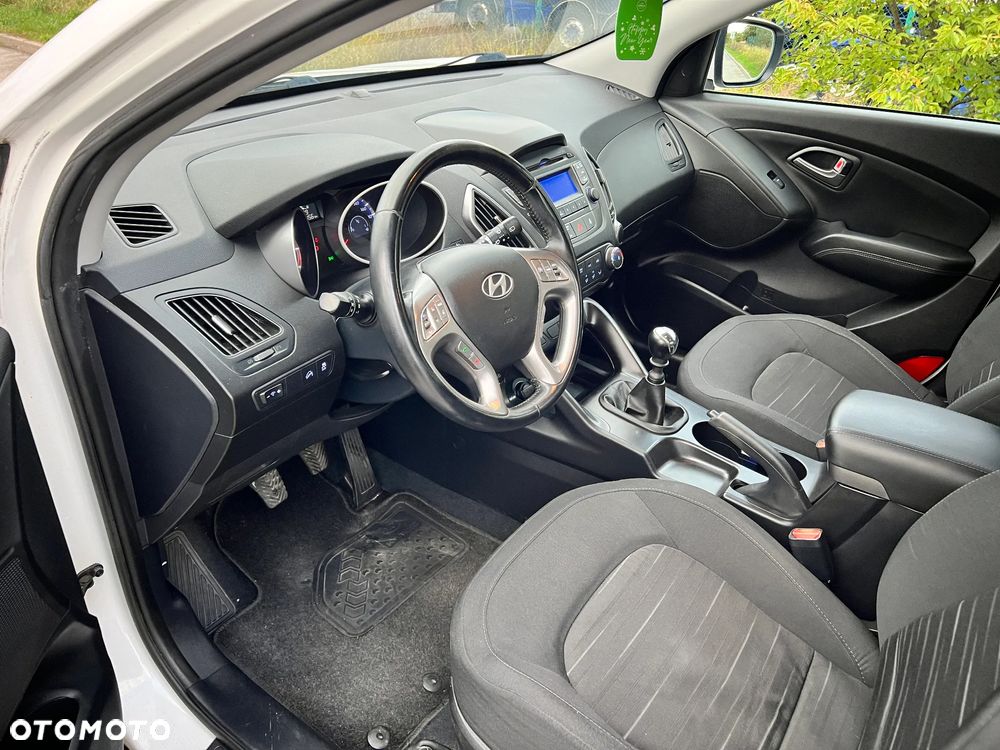 Hyundai ix35 1.6 2WD blue Comfort - 15