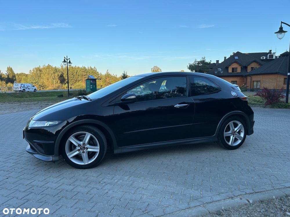 Honda Civic 1.8 TypeS - 1