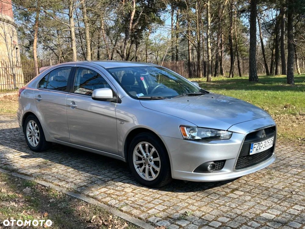 Mitsubishi Lancer 1.8 Invite - 1