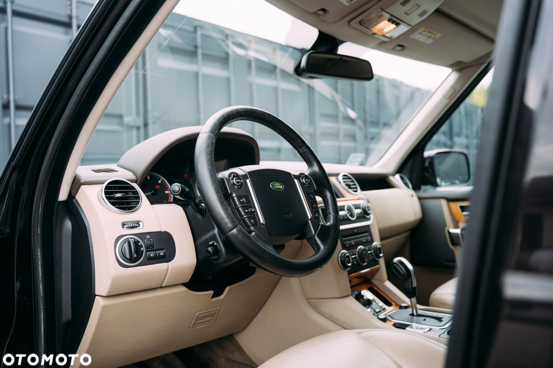 Land Rover Discovery - 6