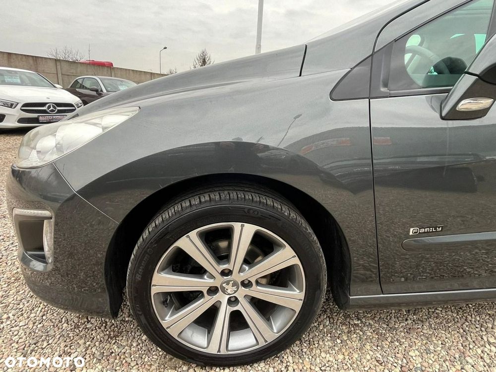Peugeot 308 120 VTi Style - 28