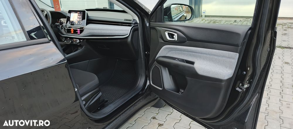 Jeep Compass 1.3T M6 2WD Longitude - 5