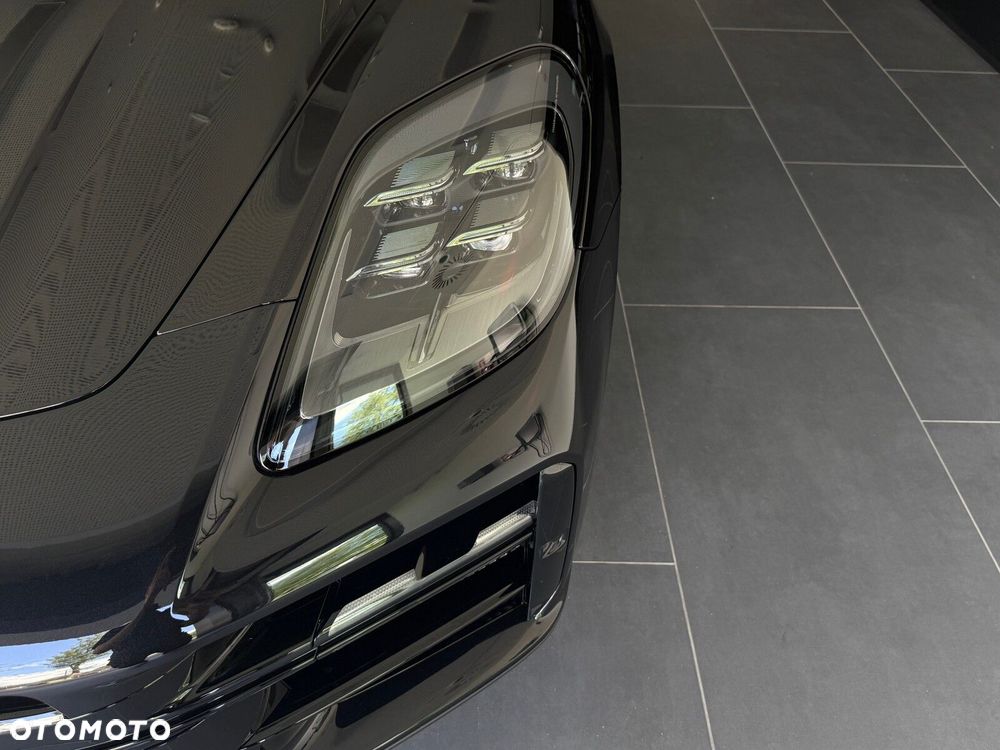 Porsche Panamera - 9
