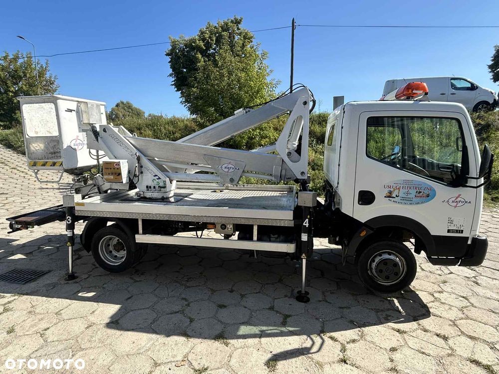 Nissan Cabstar - 4