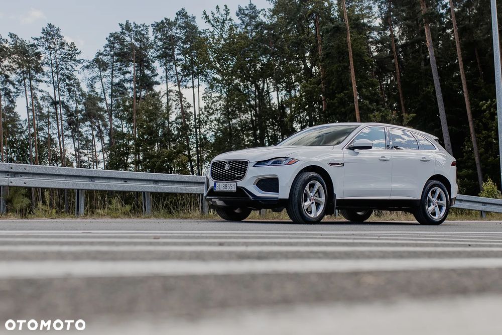 Jaguar F-Pace 2.0 P250 mHEV AWD R-Dynamic S - 19