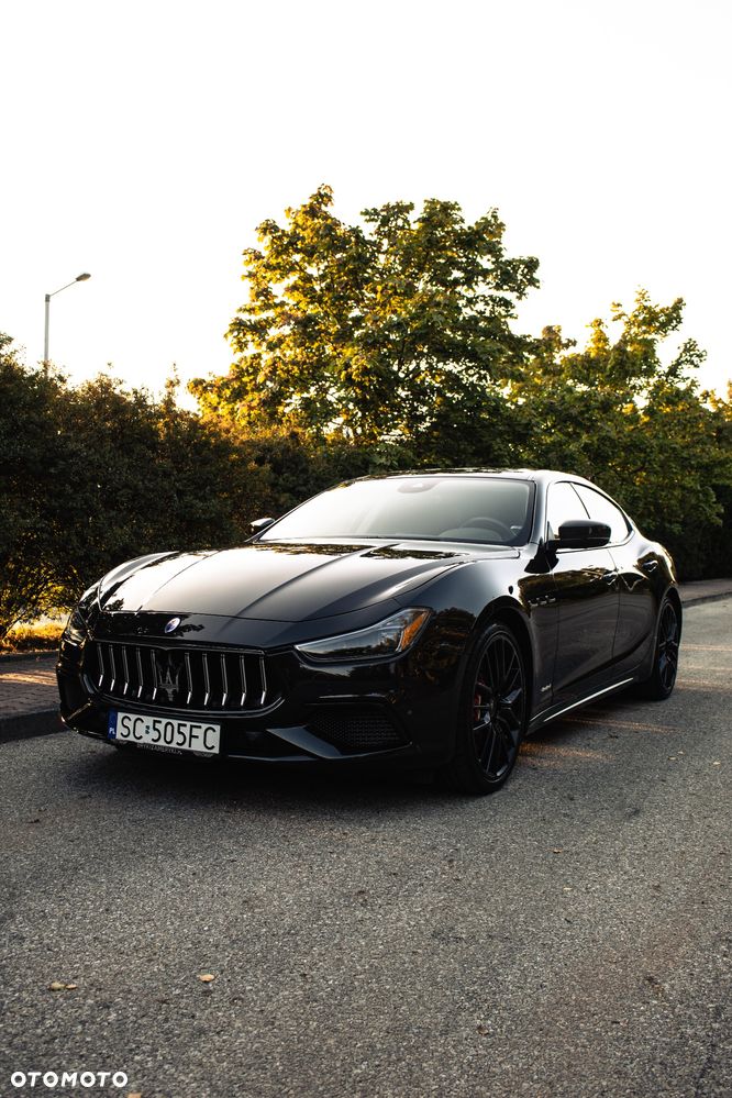 Maserati Ghibli S GranSport - 14