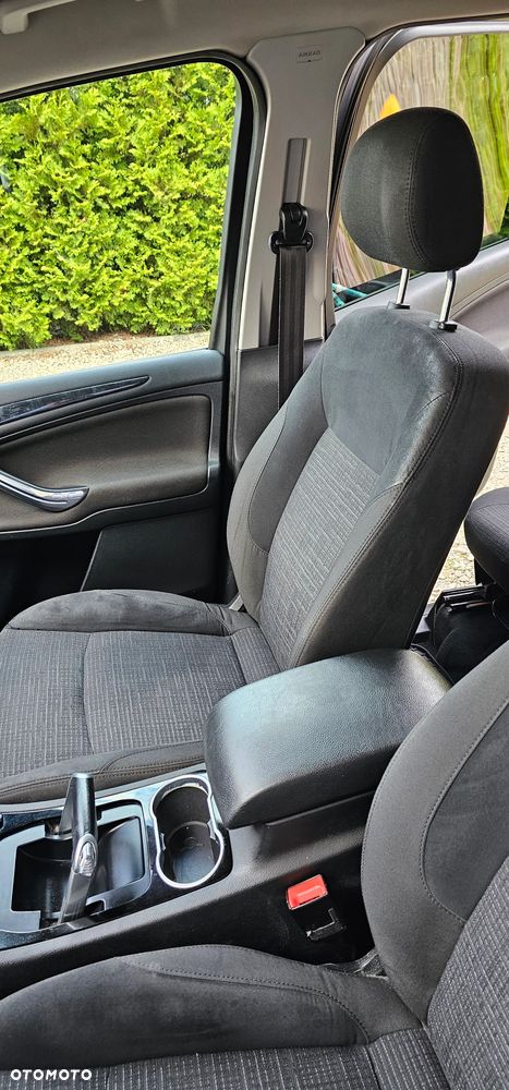 Ford Galaxy 2.2 TDCi Platinium X (Titanium) - 15