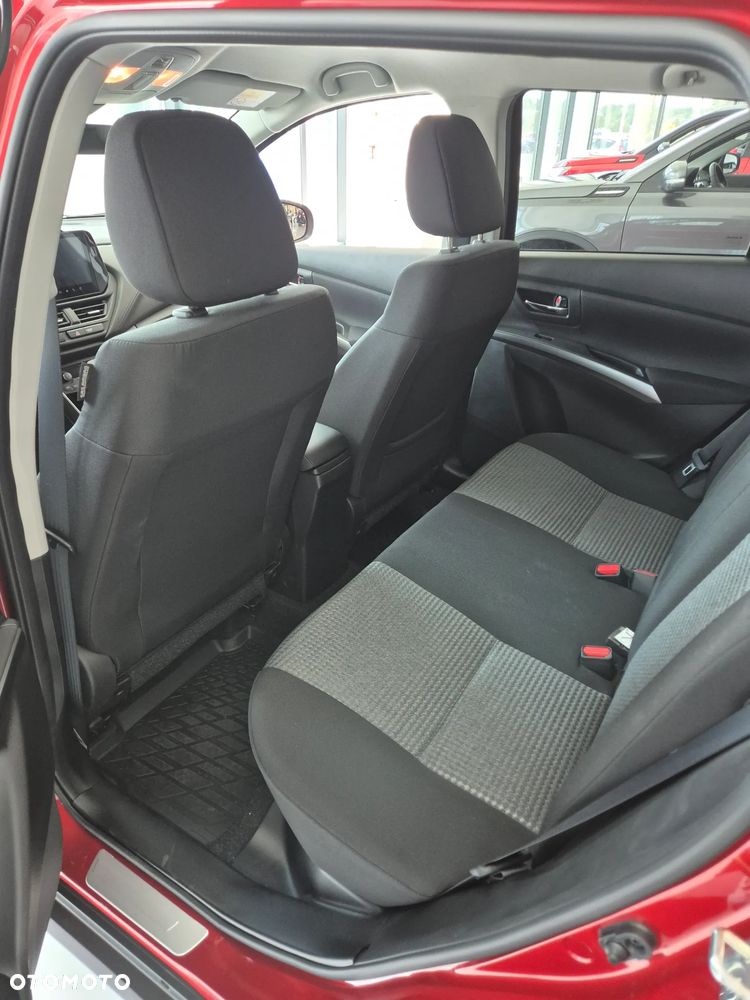Suzuki S-Cross - 13