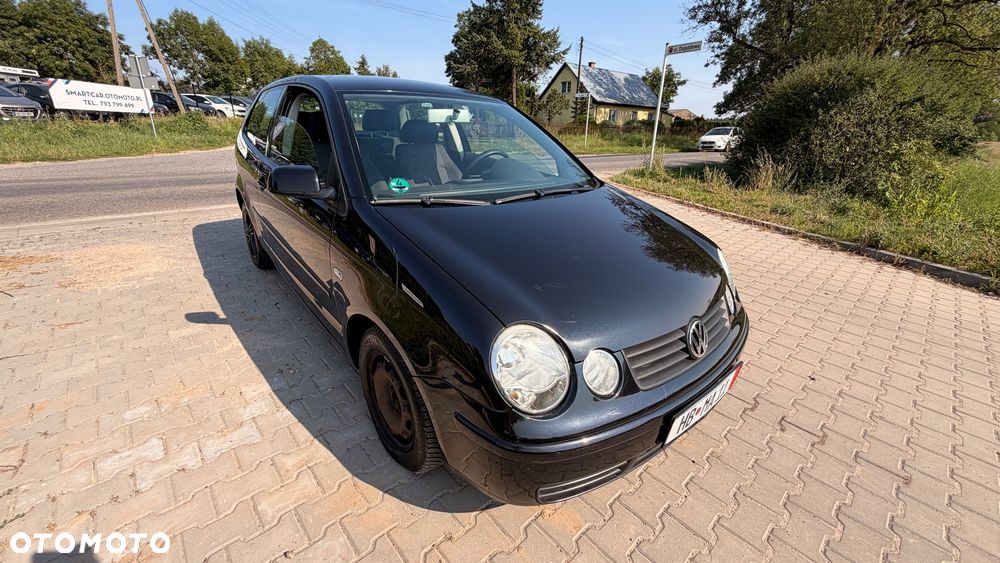 Volkswagen Polo 1.4 16V Trendline - 13