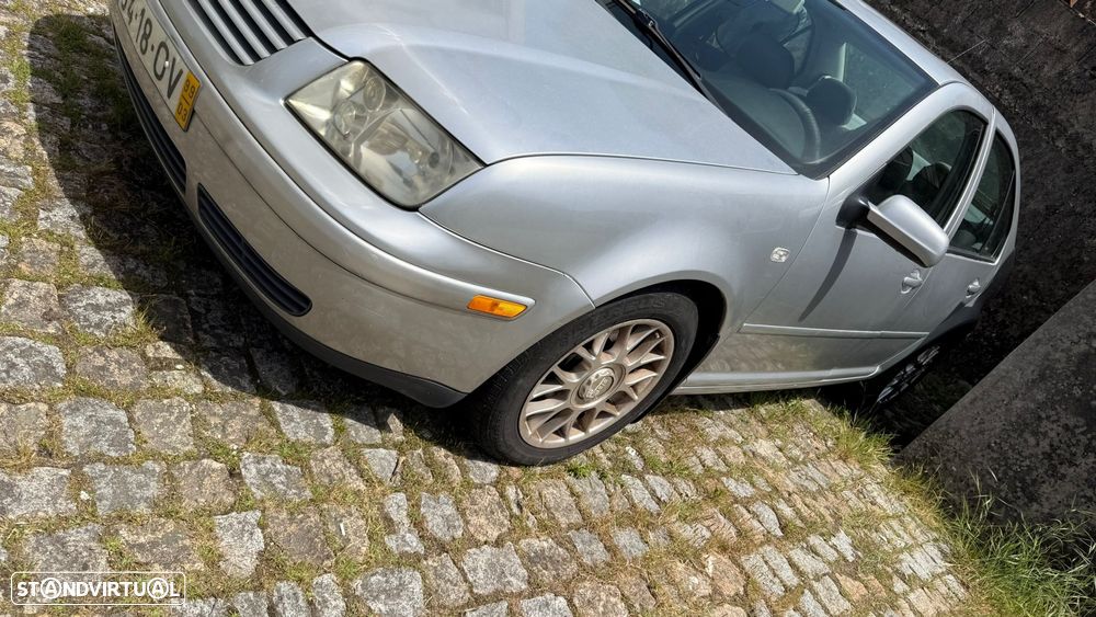 VW Jetta - 1