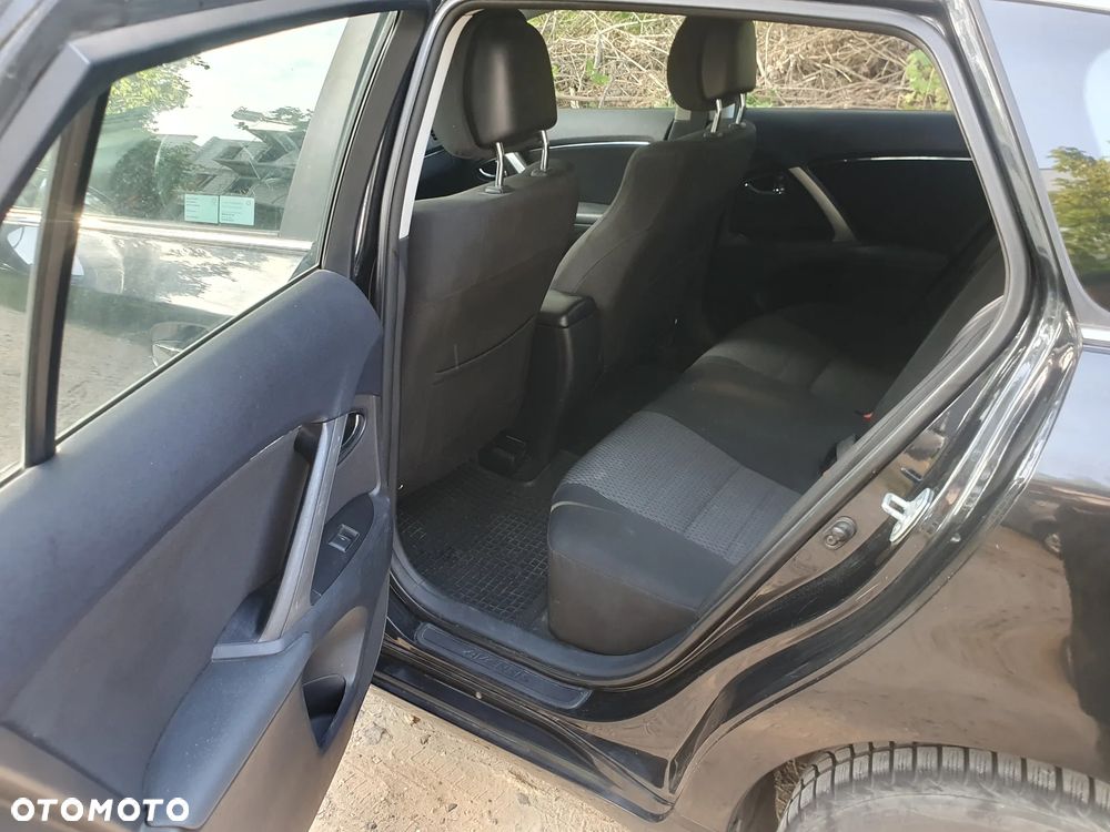 Toyota Avensis 2.0 D-4D Style - 7
