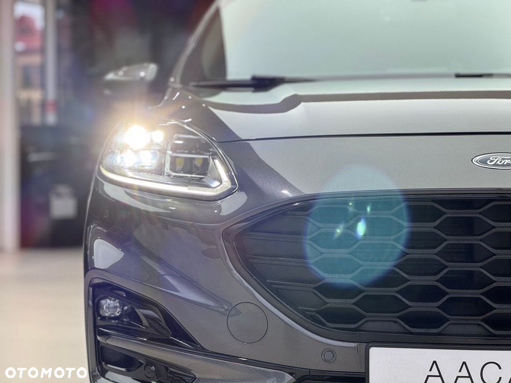 Ford Kuga 1.5 EcoBoost FWD ST-Line X - 38