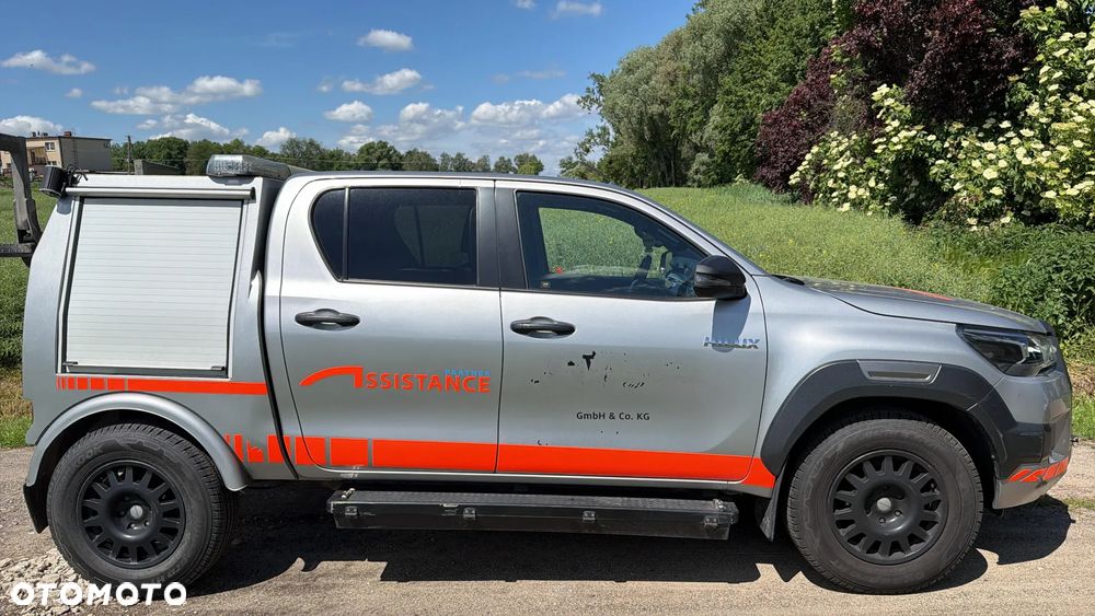Toyota Hilux - 5