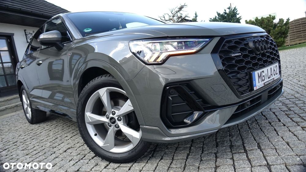 Audi Q3 Sportback - 18