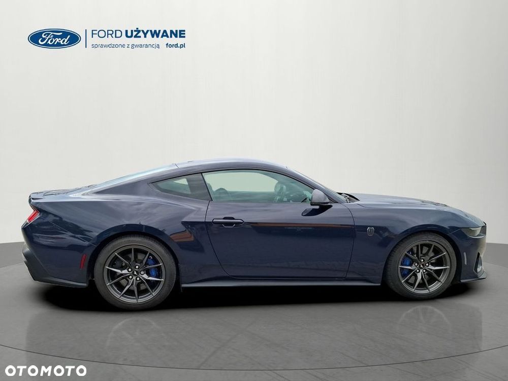 Ford Mustang - 6