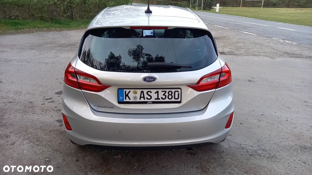 Ford Fiesta - 7