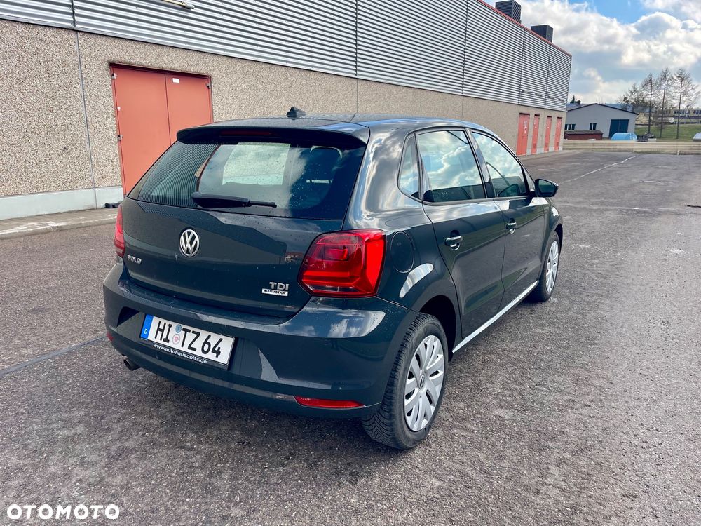 Volkswagen Polo 1.4 TDI Blue Motion Technology Lounge - 6