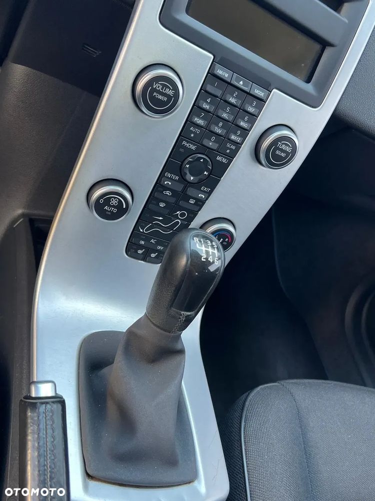 Volvo V50 - 22