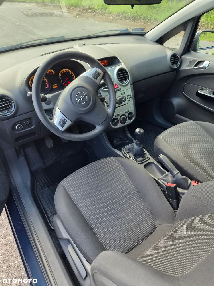 Opel Corsa 1.4 16V Edition - 13