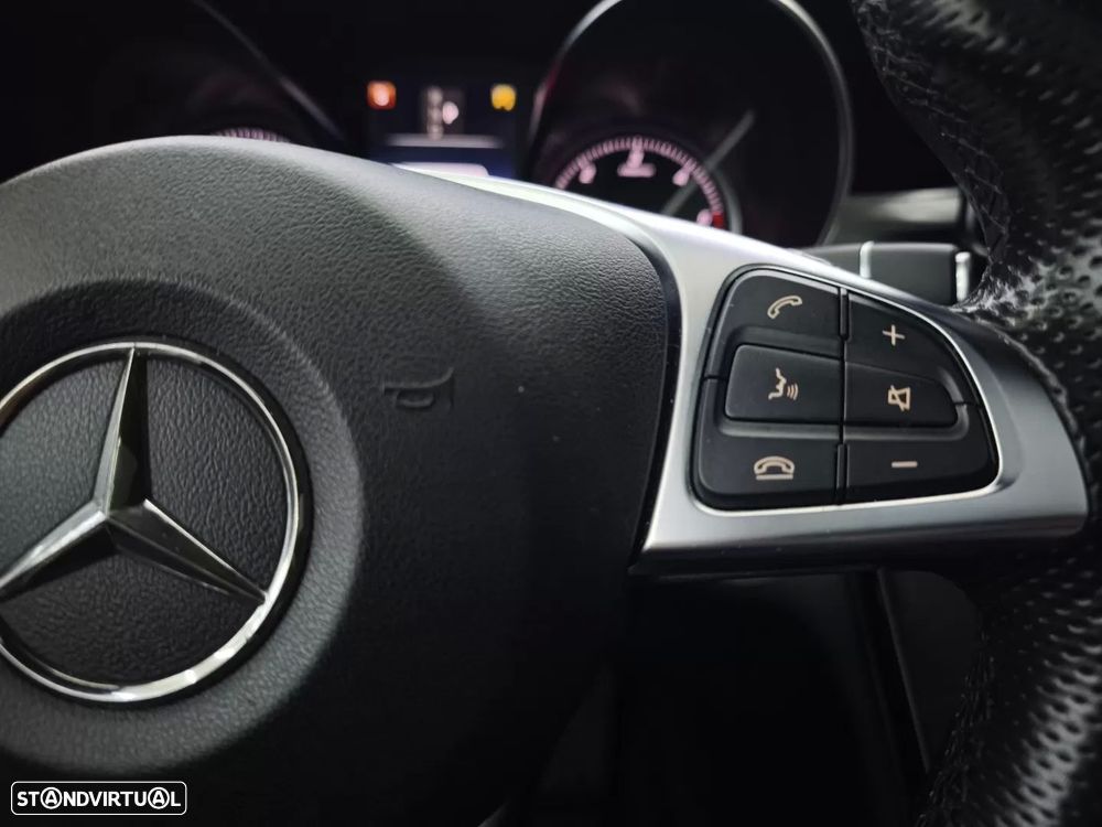 Mercedes-Benz C 220 d Coupe 9G-TRONIC AMG Line - 25