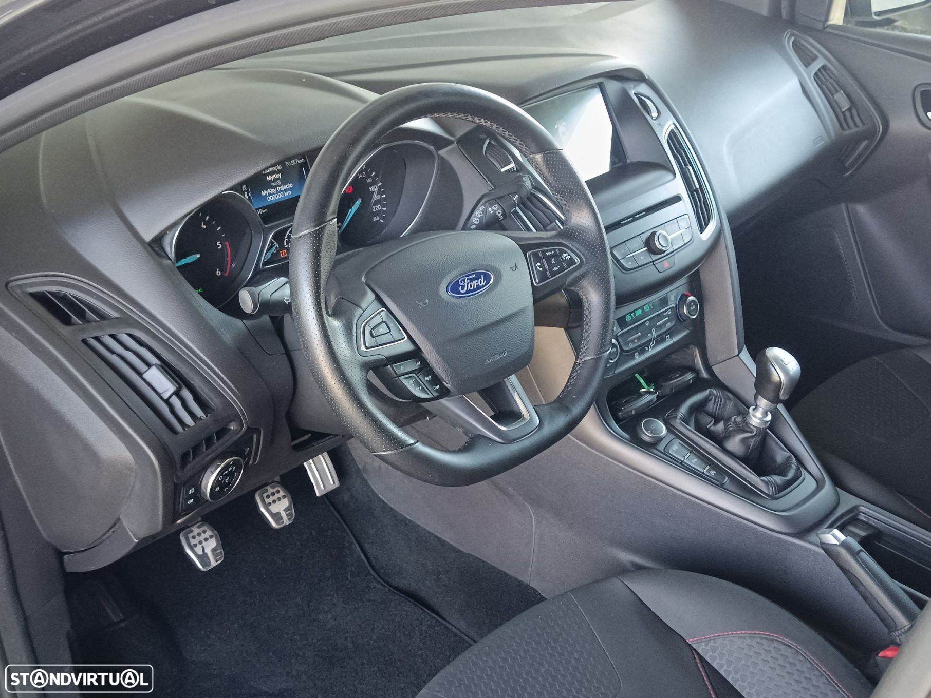 Ford Focus 1.5 TDCi ST-Line - 49