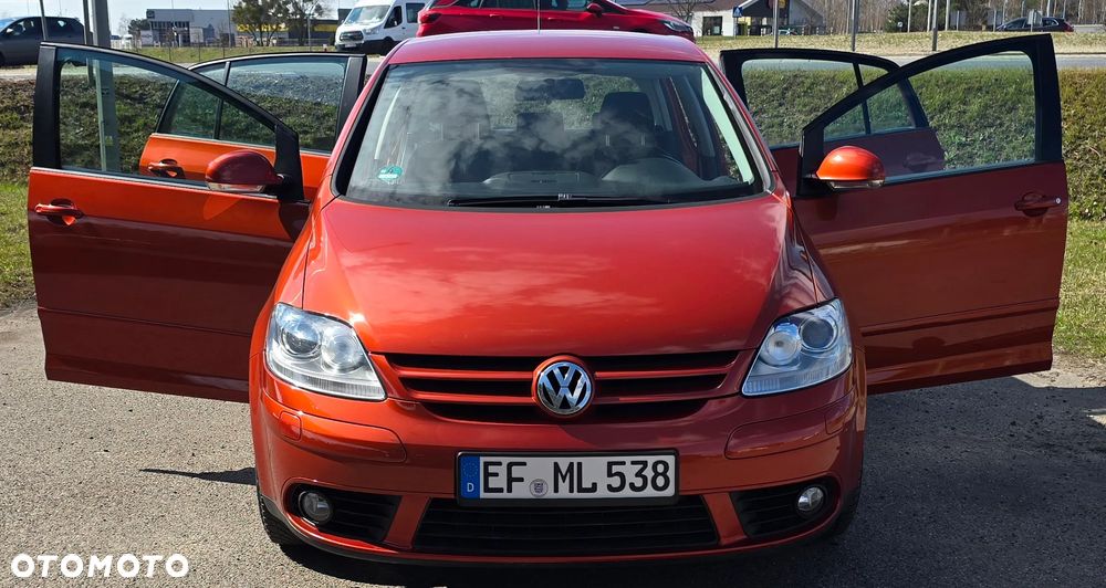 Volkswagen Golf Plus 1.9 TDI DSG Goal - 10