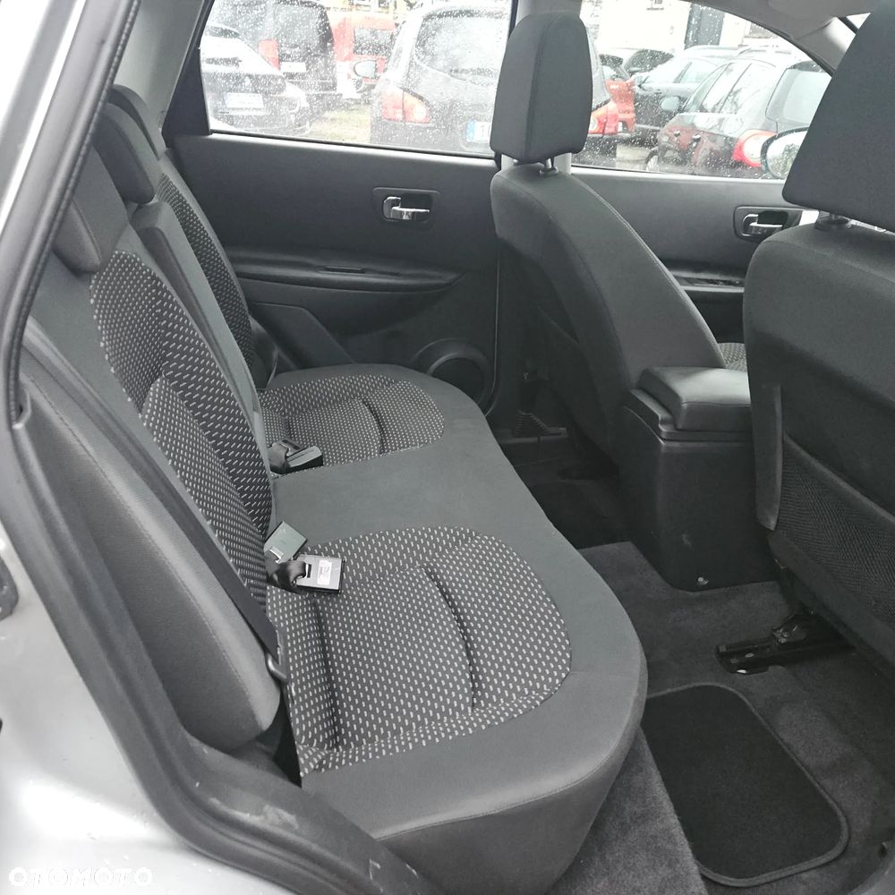 Nissan Qashqai 1.6 visia - 14