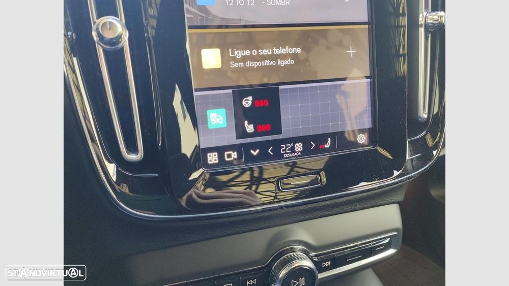 Volvo EC 40 82 kWh Twin Motor Performance Black Edition — fotografia 19