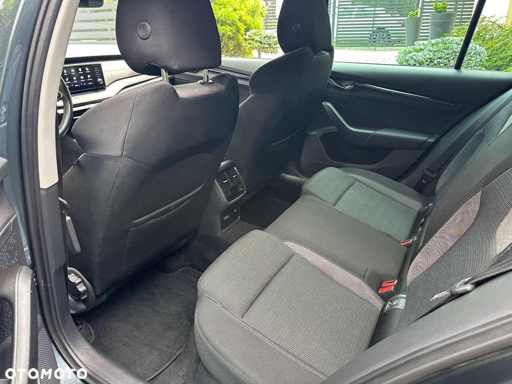 Skoda Octavia 2.0 TDI DSG Premium Edition - 18