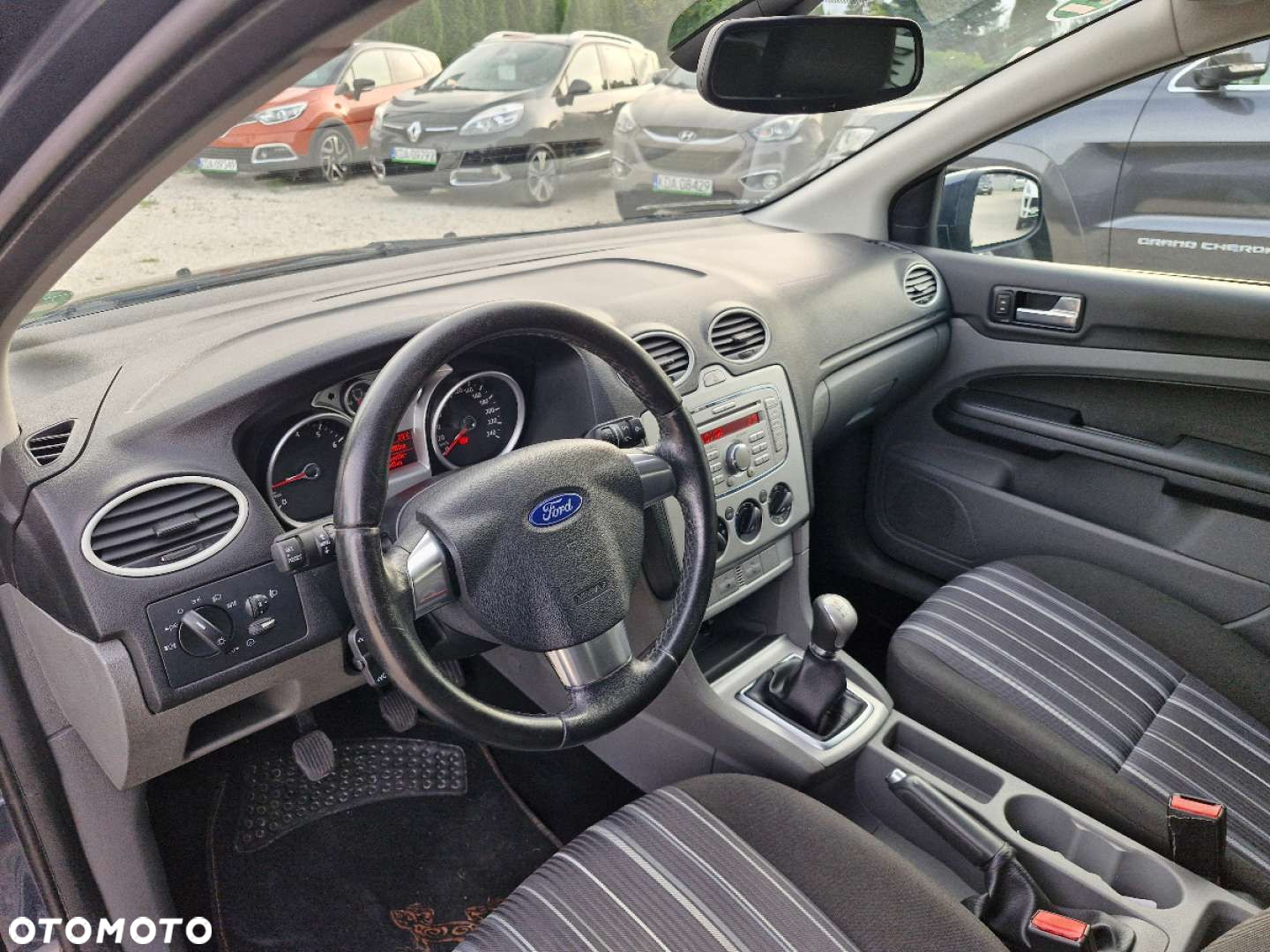 Ford Focus - 14