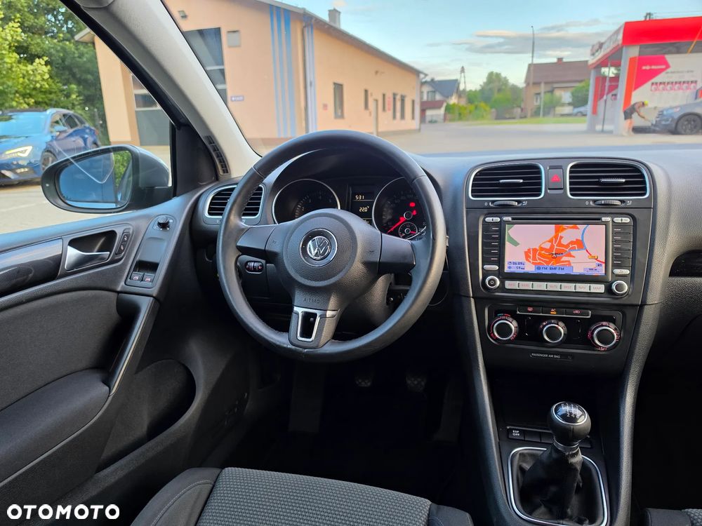 Volkswagen Golf 1.4 TSI United - 16