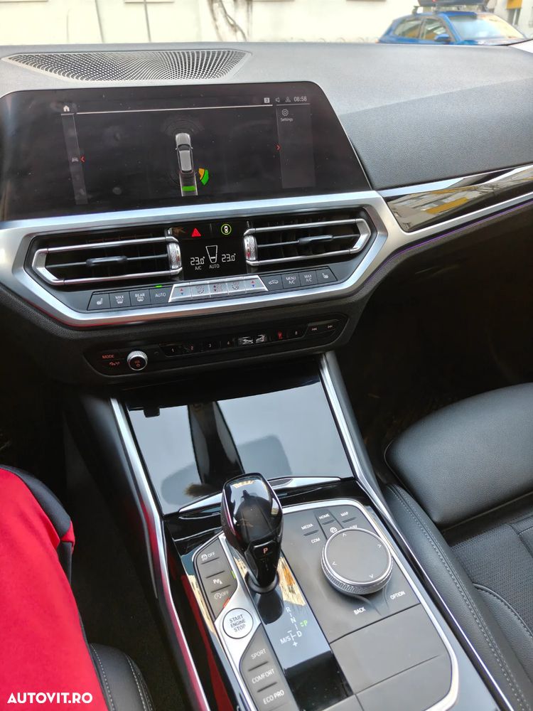 BMW Seria 3 318i Aut. Sport Line - 12