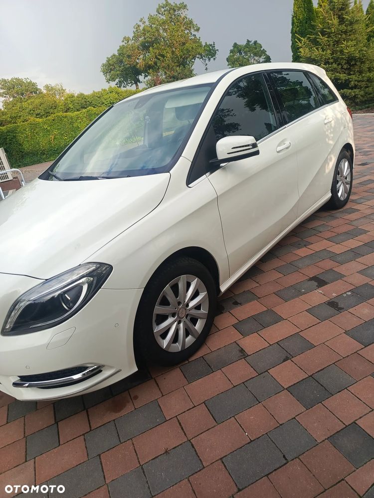 Mercedes-Benz Klasa B 180 CDI - 29