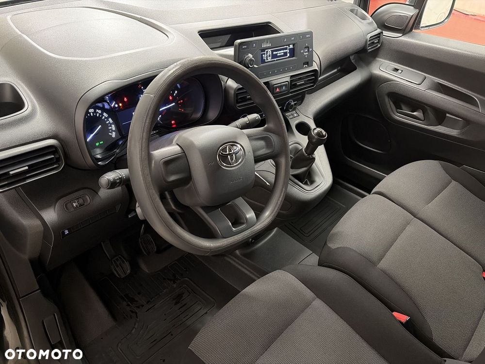 Toyota PROACE CITY - 9