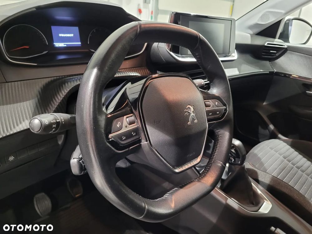 Peugeot 208 1.2 PureTech Active Pack S&S - 10