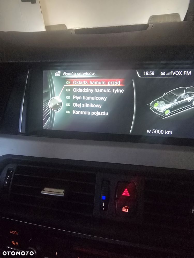 BMW Seria 5 - 11