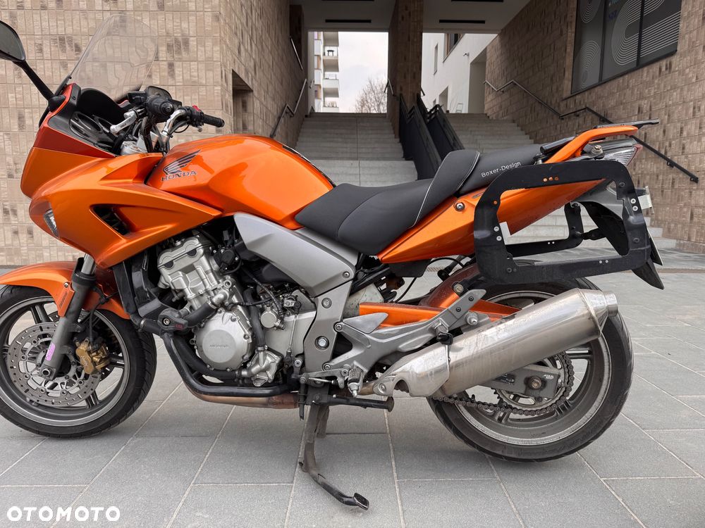 Honda CBF - 2