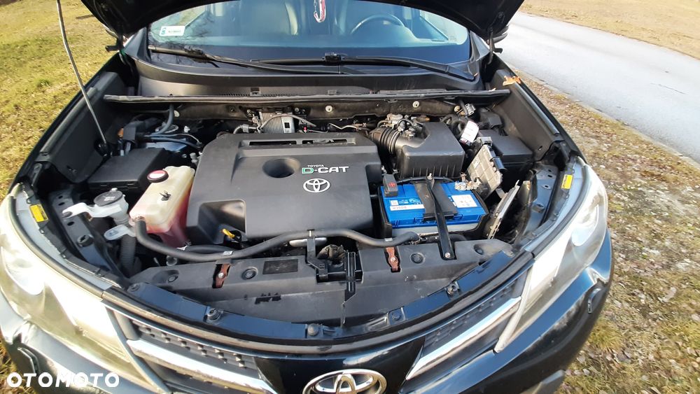 Toyota RAV4 2.2 D-CAT Premium - 11