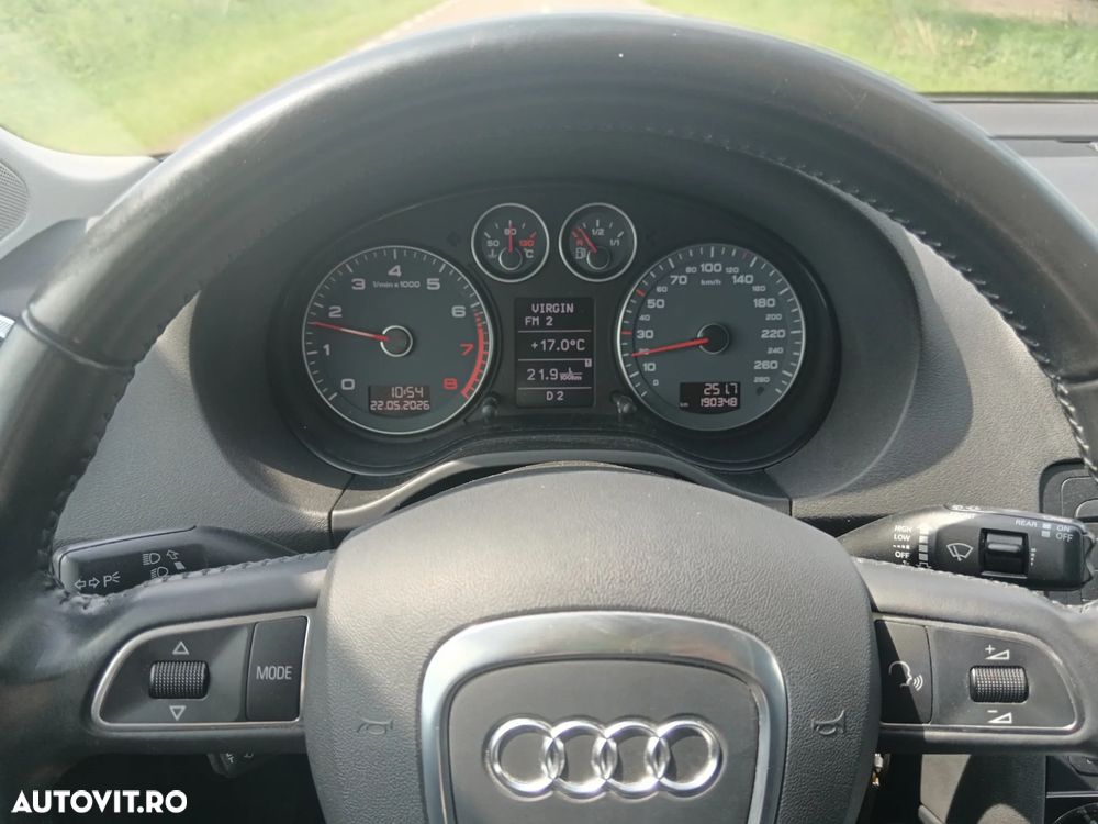 Audi A3 1.4 TFSI Stronic Ambiente - 10